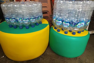 Keren, Sofa Cantik dari Botol Plastik Bisa Menahan Bobot Sampai 80 kg!