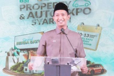 Palsukan Tanda Tangan Jusuf Kalla, Arief Rosyid Resmi Dipecat Dewan Masjid Indonesia