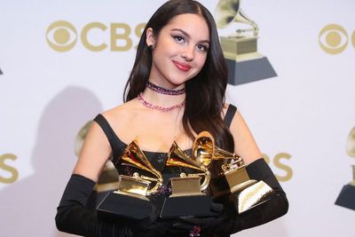 Bawa Olivia Rodrigro Borong Piala Grammy, Seberapa Sukses Lagu Drivers License ?
