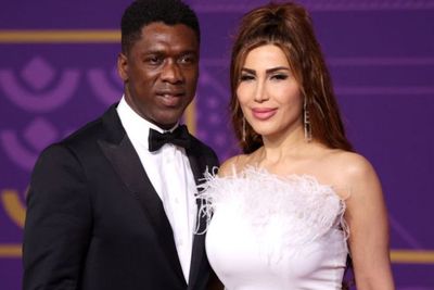 Jalani Puasa Pertama Tepat di Hari UIang Tahun, Clarence Seedorf: Saya Merasa Diberkati!