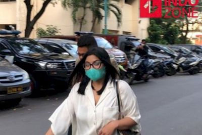 Diborong Komedian M, Berapa Sih Harga 1 Google Drive Isi Konten Dewasa Dea OnlyFans?