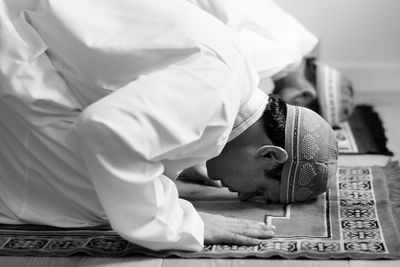 Hukum Puasa Ramadhan tapi Tidak Shalat, Sahkah?