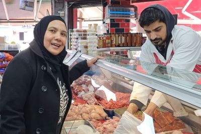 Kisah Perjuangan WNI di Inggris, Rela Tempuh Perjalanan 1 Jam Demi Dapat Daging Halal ?
