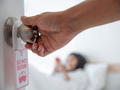 Modus Open BO 9 ABG di Cengkareng Ternyata Gunakan MiChat