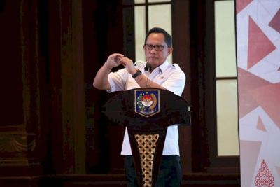 DPR Nilai Harusnya Mendagri Tegur Kepala Desa yang Dukung Jokowi 3 Periode