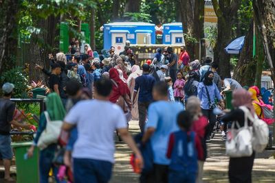 Antisipasi Lonjakan Pengunjung, Ragunan Siapkan 10 Tempat Parkir Alternatif