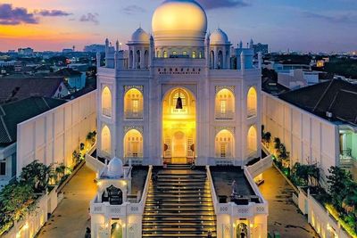 Pesona Masjid Ramlie Mustofa, Wisata Religi yang Cocok Dikunjungi di Bulan Ramadhan