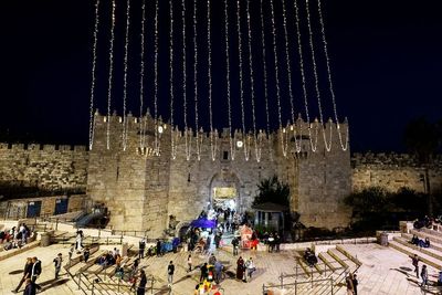 Menengok Suasana Ramadhan Muslim Palestina di Yerusalem, Meriah dan Penuh Cahaya