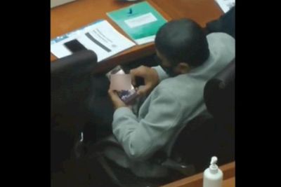 Fraksi PDIP Akui Anggotanya Menonton Video Syur saat Rapat, Tapi Merasa Dijebak