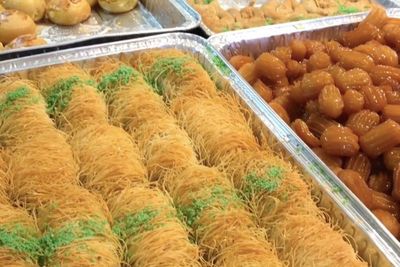 Bukan Kolak atau Gorengan! Muslim di Belgia Makan Ini Saat Buka Puasa, Ada Bihun Manis?