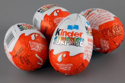Bahaya Salmonella, Bakteri yang Bikin Cokelat Kinder Disetop di Beberapa Negara