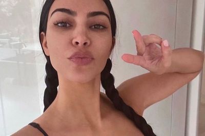 Ogah Video Syur Bocor Lagi, Kim Kardashian Sewa Pengacara: Langkahi Dulu Mayatku