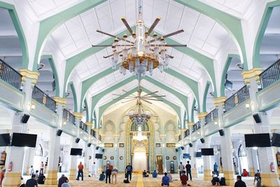 Doa Sholat Tarawih dan Witir Lengkap Arab, Latin, dan Artinya