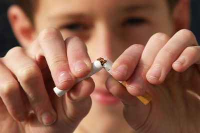 Sulit Berhenti Merokok, Alternatif Pakai Rokok Elektrik Kurangi Bahaya Hingga 90 persen