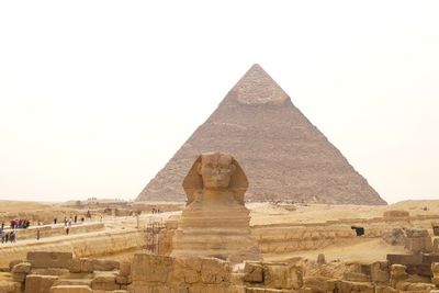 Bukan Giza! Ini Piramida Terbesar dan Tertua di Mesir, Bentuknya Kok Begitu?