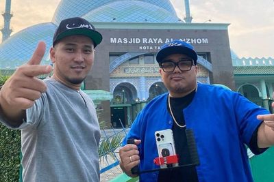 Meski Non-Muslim, 5 Musisi Ini Pernah Nyanyikan Lagu Religi Jelang Ramadhan