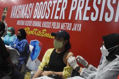 Penerima Vaksin COVID-19 Lengkap di Indonesia Capai 162,75 Juta Jiwa