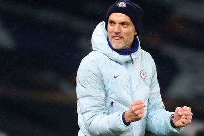 Chelsea Dikalahkan Arsenal, Rumput yang Salah
