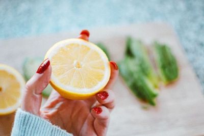 Ini Alasan Kenapa Vitamin C Tidak Boleh Dikonsumsi Secara Berlebihan