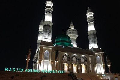 Ada Masjid Nabawi di Karanganyar, Ibadah di Sini Serasa Umroh!