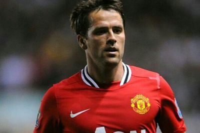 Michael Owen Tak Setuju Erik Ten Hag Latih Manchester United, Kenapa?
