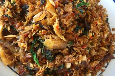 Menu Sahur Anti Mager: Ikan Tongkol Suwir Pedas Kemangi, Enak dan Bikin Nambah Nasi