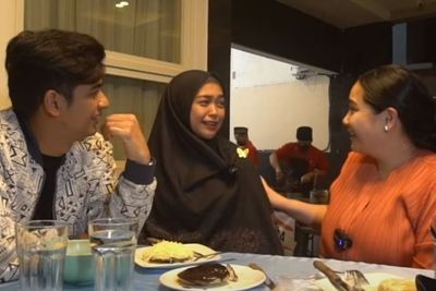 Ria Ricis Terharu Puji Kebaikan Raffi Ahmad dan Nagita Slavina, Sampai Berlinang Air Mata