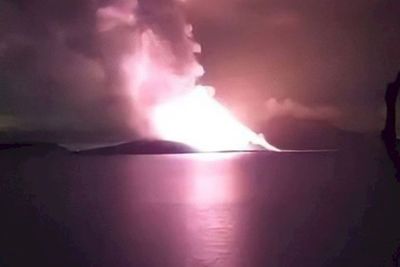 Status Gunung Anak Krakatau Siaga, BMKG Minta Masyarakat Waspada Tsunami di Malam Hari