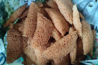 Pakai Alat Sakral, Kue Lebaran Ini Dibuat dengan Digoyang dan Dipukul-pukul