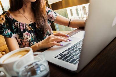 Curhat Wanita 26 Tahun yang Dituntut Keluarga Jadi PNS, Padahal Gaji Sudah 2 Digit