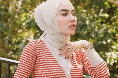 Geram Disebut Kalah Cantik dari Selingkuhan Suami, Medina Zein Beri Balasan Menohok