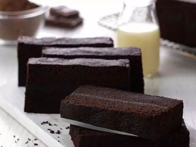 Ini Resep Brownies Kukus Minimalis Anti Gagal, Lembut Banget!