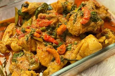 Resep Ayam Woku : Pedas, Segar, dan Gampang Banget!