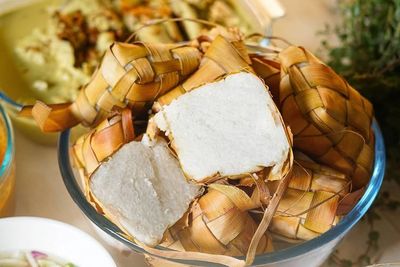 Cara Buat Ketupat Lebaran yang Lembut dan Padat, Anti Gagal!