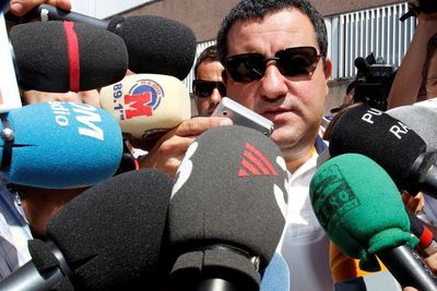 Banyak yang Termakan Hoaks Mino Raiola Meninggal, Termasuk Real Madrid