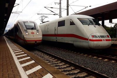 Pengalaman Naik Kereta Cepat Jerman, Canggih tapi Ada Minusnya!
