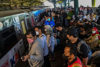 H-2 Lebaran, 35.100 Pemudik Berangkat dari Stasiun Gambir dan Pasar Senen