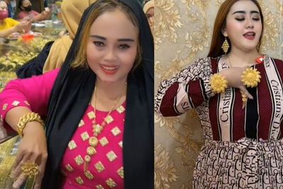 Usai Bagi-Bagi Makanan ke Janda, Wanita Berkalung Emas Tambah Koleksi Gelang Emas 1 Ons