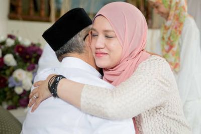 Awas! Tak Mau Memaafkan di Hari Lebaran Bisa Sebabkan Gangguan Mental hingga Depresi