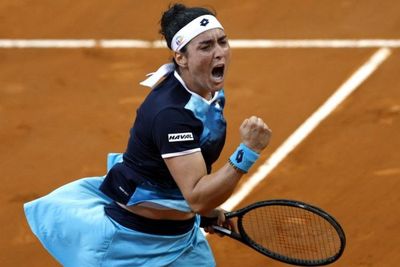 Kalahkan Bencic di Madrid Open, Ons Jabeur Rayakan Dua Kemenangan