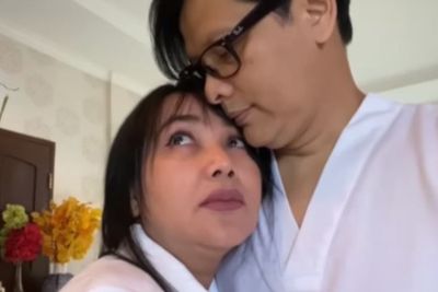 Armand Maulana dan Istri Rayakan Lebaran Tanpa Sang Anak, Minta Maaf Sering Lupa Transfer