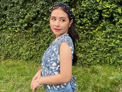 Prilly Latuconsina Blak-blakan Unfollow Teman yang Bad Vibes, Netizen Sentil Sosok Ini