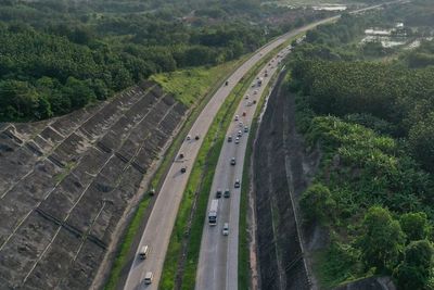 Mulai Siang Ini, Polisi Terapkan One Way dari Tol Palimanan hingga Cikampek