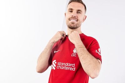 Liverpool Rilis Jersey Baru Musim Depan, Didedikasikan untuk Korban Tragedi Hillsborough