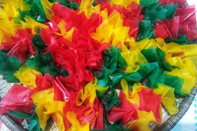Dibungkus Kertas Warna-warni, Makanan Ini Wajib Ada saat Lebaran Tiba! Apa Itu?