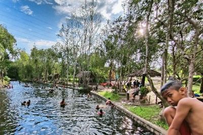 Pesona Surung Danum, Lokasi Wisata di Kalimantan Tengah yang Ramai Dikunjunig Wisatawan