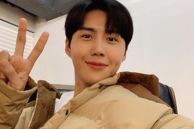 Kim Seon Ho Come Back di Medsos Pasca Skandal Aborsi, Tulis Hal Ini untuk Penggemarnya