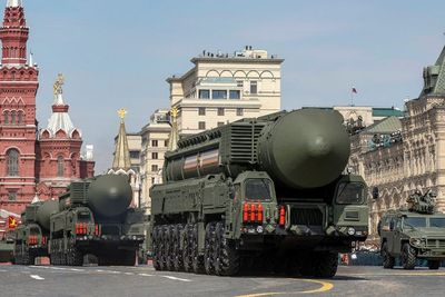 Rusia Siap Kirim Peringatan Hari Kiamat ke Barat