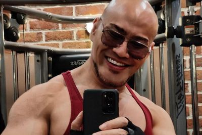 Netizen hingga Ulama Minta Deddy Corbuzier Take Down Video Pasangan Gay, DPR: Proses Hukum