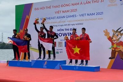 Indonesia Sabet Emas Pertama SEA Games Vietnam dari Cabor Dayung